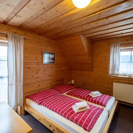 Penzión pre hostí Damisport